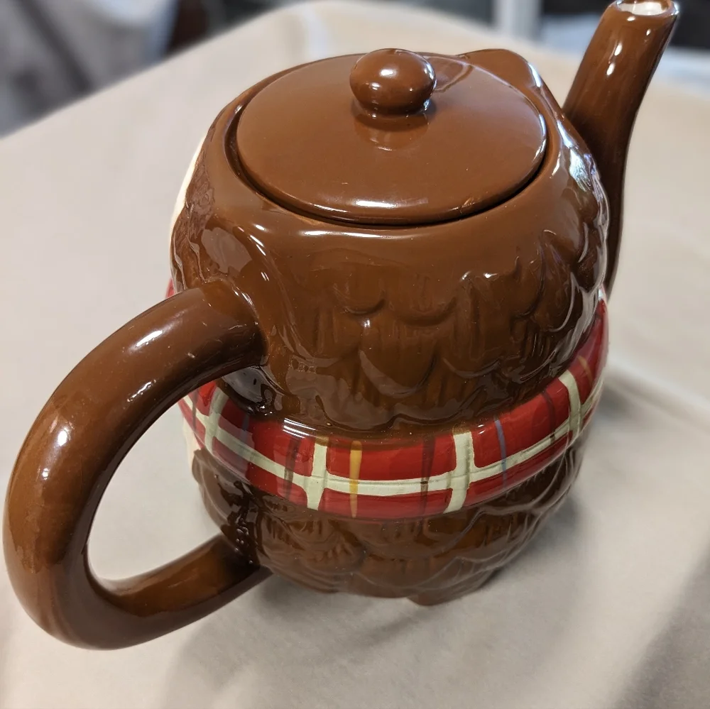 Vintage Pier 1 Imports:Hand painted Chilly Billy Teapot